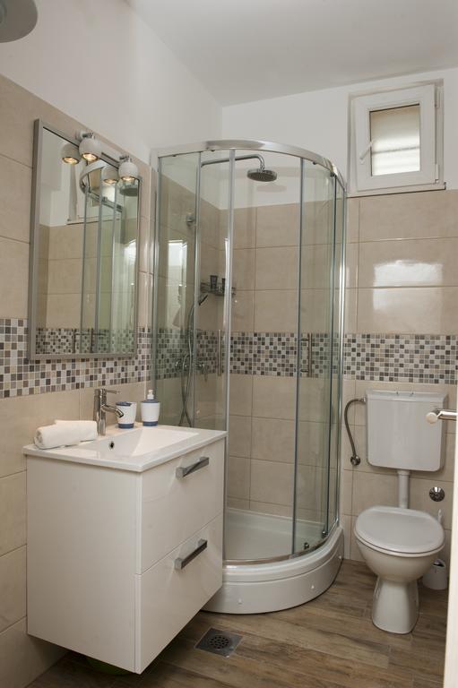 Apartments Villa Laguna With Pool Ražanj 객실 사진