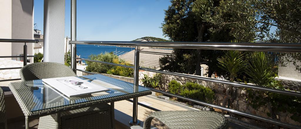 Apartments Villa Laguna With Pool Ražanj 객실 사진