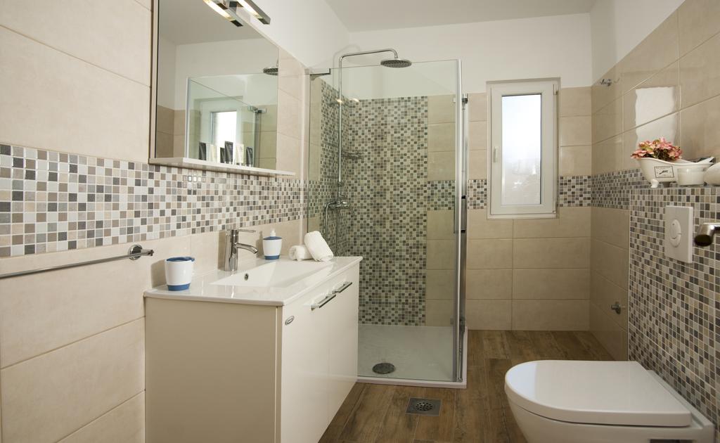 Apartments Villa Laguna With Pool Ražanj 객실 사진